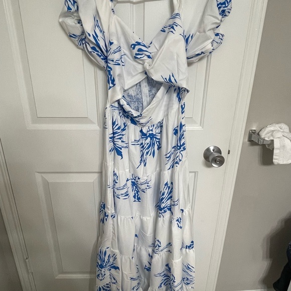 Spring Dress - Picture 2 of 3